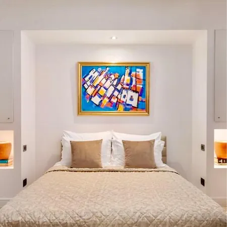 Σπίτι διακοπών Stylish Kzey, Private Pool