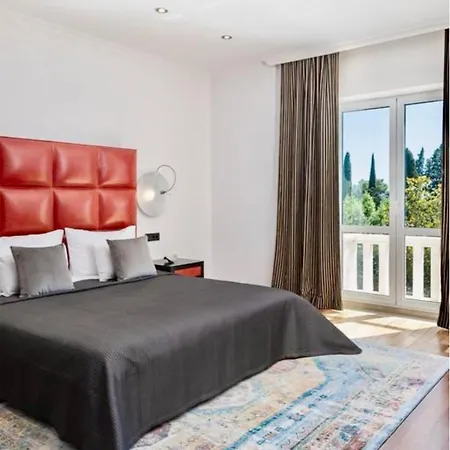 Σπίτι διακοπών Stylish Kzey, Private Pool *